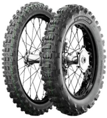 moto-pneu-295164